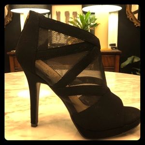 NEW Madden Girl Suede Mesh Heel